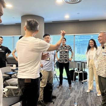 Doktor Az: They were the rowdiest crowd I’ve had